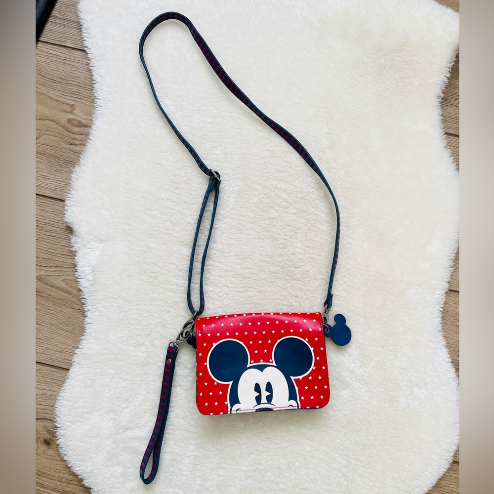 DISNEY PARKS Genuine Mickey Mouse Crossbody Bag